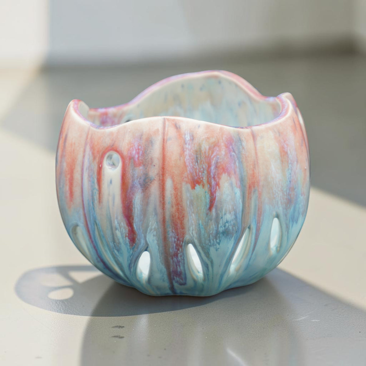 Porcelain orchid pot - Garden of Mist