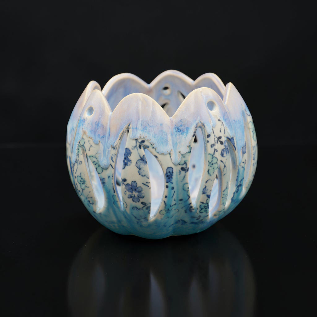 Porcelain orchid pot - Secret Garden