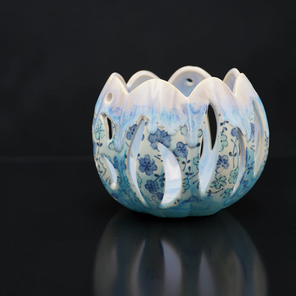 Porcelain orchid pot - Secret Garden
