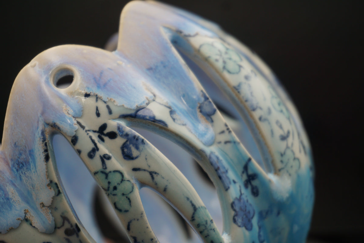 Porcelain orchid pot - Secret Garden