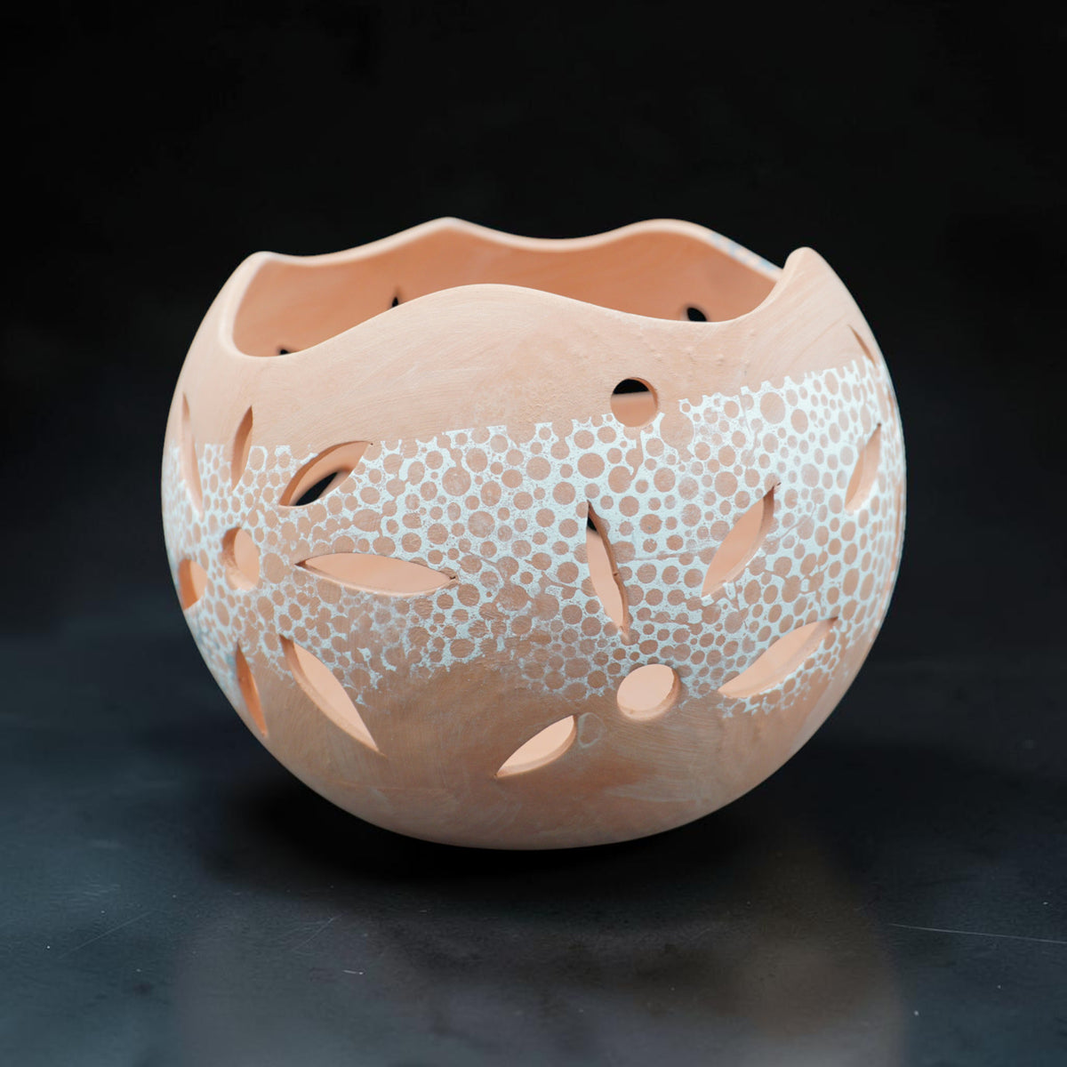 Orchid Terracotta Pot - Dots Sphere